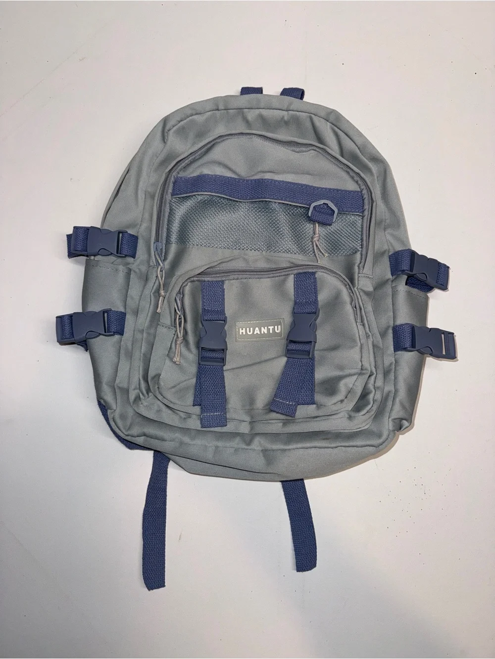 Huantu Men's Gray Backpack with Navy Accents